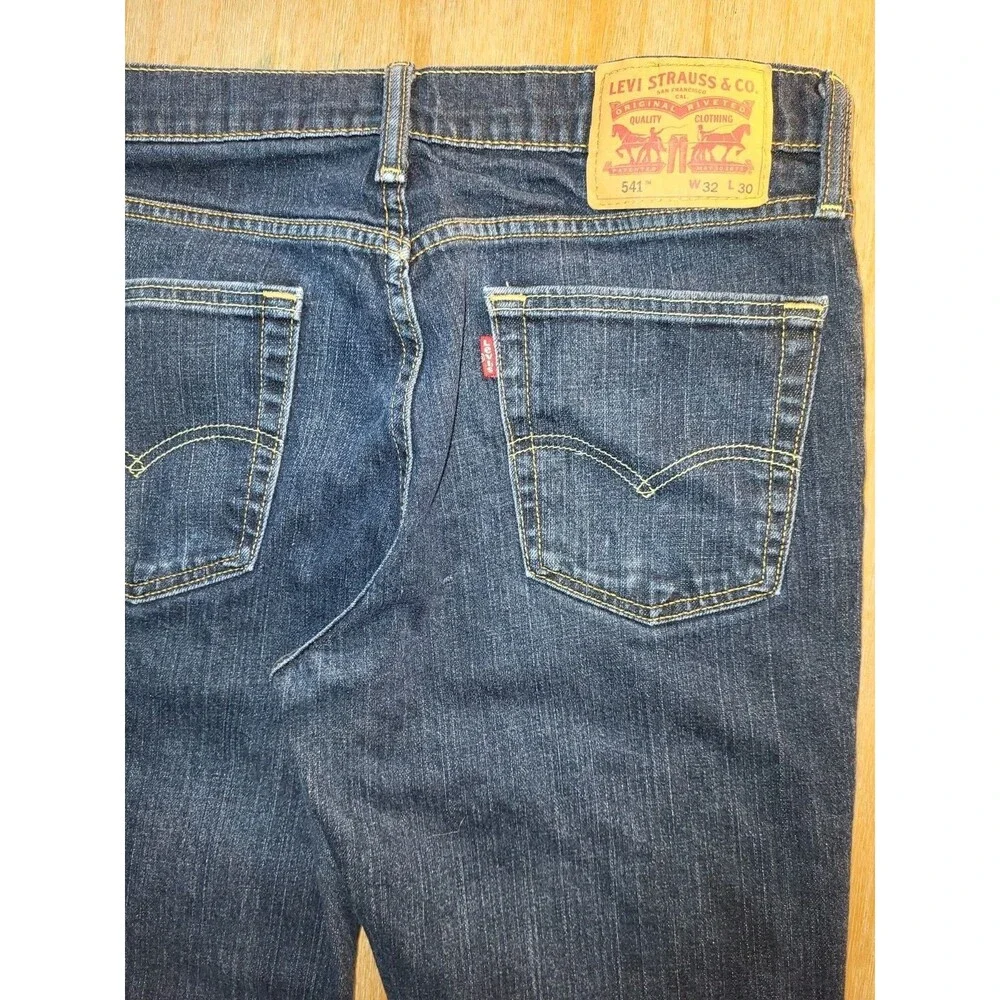 Levi's 541 Men's Athletic Taper Jeans Rigid Dragon Dark Wash 32x27 (Tag 32x30)